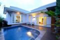 Baansuanmeesuk Pool villa Bangsaray ホテルの詳細
