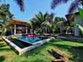 Bali Style Private Villa 2 by Natasak ホテルの詳細