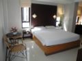 Beautiful double room 2 minutes walk to beach ホテルの詳細