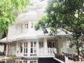 ChaoPhraya River Villa,3mins-Boat station ホテルの詳細