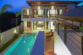 JC Pool Villa Phuket -Luxury Sea View 3 bedroom ホテルの詳細