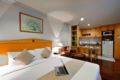 Large Relaxing Room with Balcony and Kitchenette ホテルの詳細