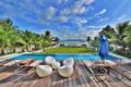 Luxurious 2 bedrms beachfront Phuket penthouse ホテルの詳細