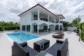 Modern 4 Bedroom Pool Villa In Good Location - VY ホテルの詳細