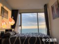 New Condo Jomtien Beachfront 1BR LongStay apartmnt ホテルの詳細