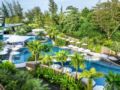 Novotel Phuket Karon Beach Resort and Spa ホテルの詳細