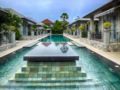 Pattaya Retreat Pool Villas 12 Bedroom Sleeps 24 ホテルの詳細