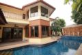 Pattaya Villa,Private Swimming Pool,CLose beach ホテルの詳細