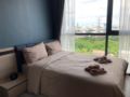 Relaxing room for 2-4 persons, 2min to MRT ホテルの詳細