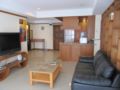 Sea view 2 bedroom beach condo Jomtien Pattaya ホテルの詳細