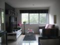 Spacious One Bedroom in Thonglor, 5 mins to BTS ホテルの詳細