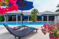 Spectacular 4-bedroom luxury villa, 20m salt pool ホテルの詳細