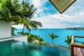 Surin Beach Ocean Front Villa with Infinity Pool ホテルの詳細