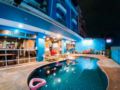 The Bluewaves Home 19BR w/Private Pool in Patong ホテルの詳細
