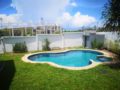 The warmest swimming pool villa in Pattaya ホテルの詳細