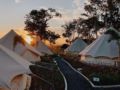 Tropical garden tent CAMPING 500m away from beach ホテルの詳細