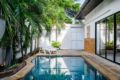 Villa with private pool 300 m away from the beach ホテルの詳細