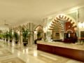 Renaissance Antalya Beach Resort & Spa ホテルの詳細