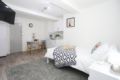 Amazing Transport Links Zone 1 Studio Sleeps 4 ホテルの詳細