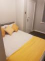 Big room w/ensuite close to Heathrow & London ホテルの詳細