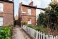 FG Property - The Archbishops Place Cottage ホテルの詳細