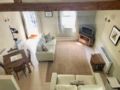 Henmore - Pet-friendly Country Cottage ホテルの詳細