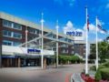 Park Inn by Radisson London Heathrow ホテルの詳細