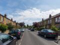 Veeve 3 Bed House On Sunderland Road South Ealing ホテルの詳細