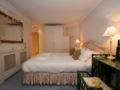 Veeve Egerton Gardens 3 Bedroom 3 Bathroom In Elegant Knightsbridge ホテルの詳細