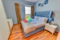 JLT High End Furnished One Bedroom in Saba Tower 3 ホテルの詳細