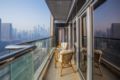 Large Skyline View Balcony Apartment, Pool & Gym ホテルの詳細