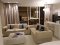 LUXURIOUS SERVICED STUDIO FLAT NEAR TO DUBAI MALL ホテルの詳細