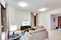 Orchard Ease By Emaar One Bedroom Apartment ホテルの詳細