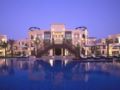 Shangri-La Hotel Apartments Qaryat Al Beri ホテルの詳細