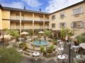 Ayres Hotel & Suites Costa Mesa / Newport Beach ホテルの詳細