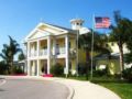 Bahama Bay Resort by Wyndham Vacation Rentals - Near Disney ホテルの詳細