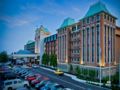 Crowne Plaza Louisville Airport Kentucky Expo Center ホテルの詳細
