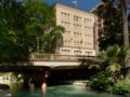 Drury Inn & Suites San Antonio Riverwalk ホテルの詳細