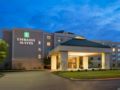 Embassy Suites by Hilton Philadelphia-Airport ホテルの詳細