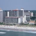 Grande Shores Ocean Resorts Condominiums ホテルの詳細