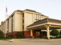Hampton Inn Dallas-North-I-35E At Walnut Hill ホテルの詳細