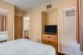 Hawthorn Suites By Wyndham Oak Creek/Milwaukee Airport ホテルの詳細