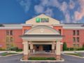 Holiday Inn Express Brentwood Hotel ホテルの詳細