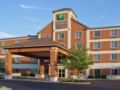 Holiday Inn Express & Suites Farmington Hills - Detroit ホテルの詳細