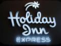 Holiday Inn Express & Suites Norwood ホテルの詳細