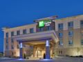 Holiday Inn Express Topeka North ホテルの詳細