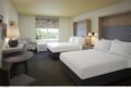 Holiday Inn Hotel And Suites Fayetteville W-Fort Bragg Area ホテルの詳細