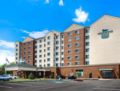 Homewood Suites by Hilton East Rutherford Meadowlands NJ ホテルの詳細
