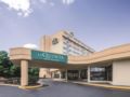 La Quinta Inn & Suites Secaucus Meadowlands ホテルの詳細