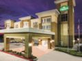 La Quinta Inn & Suites Victoria South ホテルの詳細